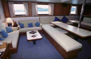 Ocean Rover Lounge And Dining Area Ocean Rover Lounge And Dining Area