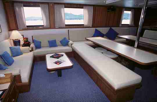 Ocean Rover Lounge And Dining Area