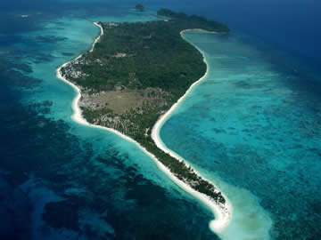 Mantanani - the helicopter view of the island...